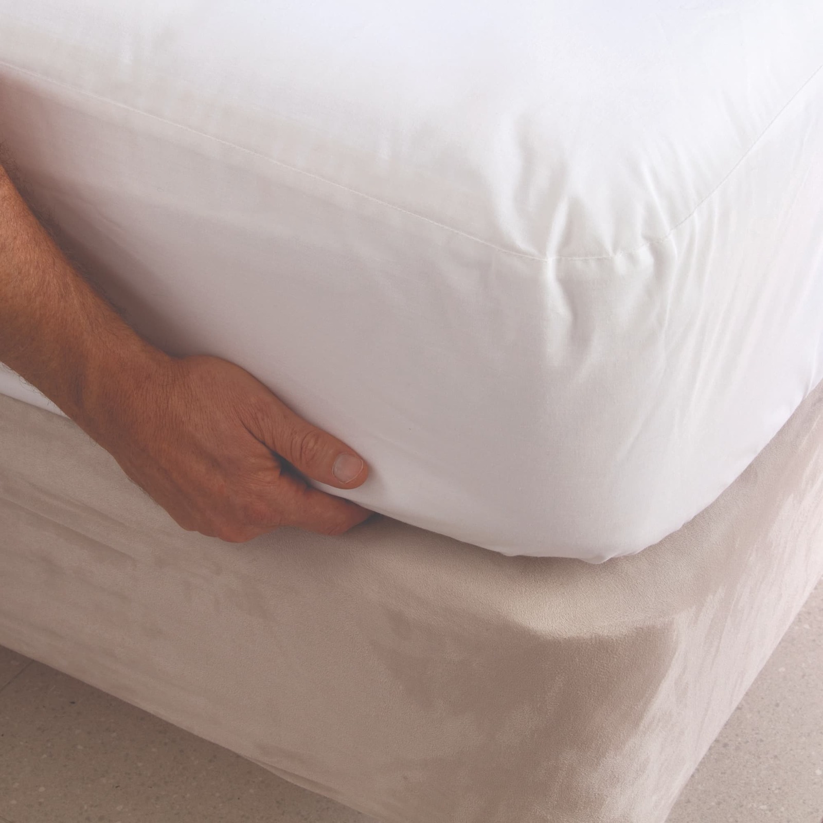 Conni Fitted Bed Pad Sheets