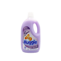 Huggie White Lavender Fabric Conditioner 2L